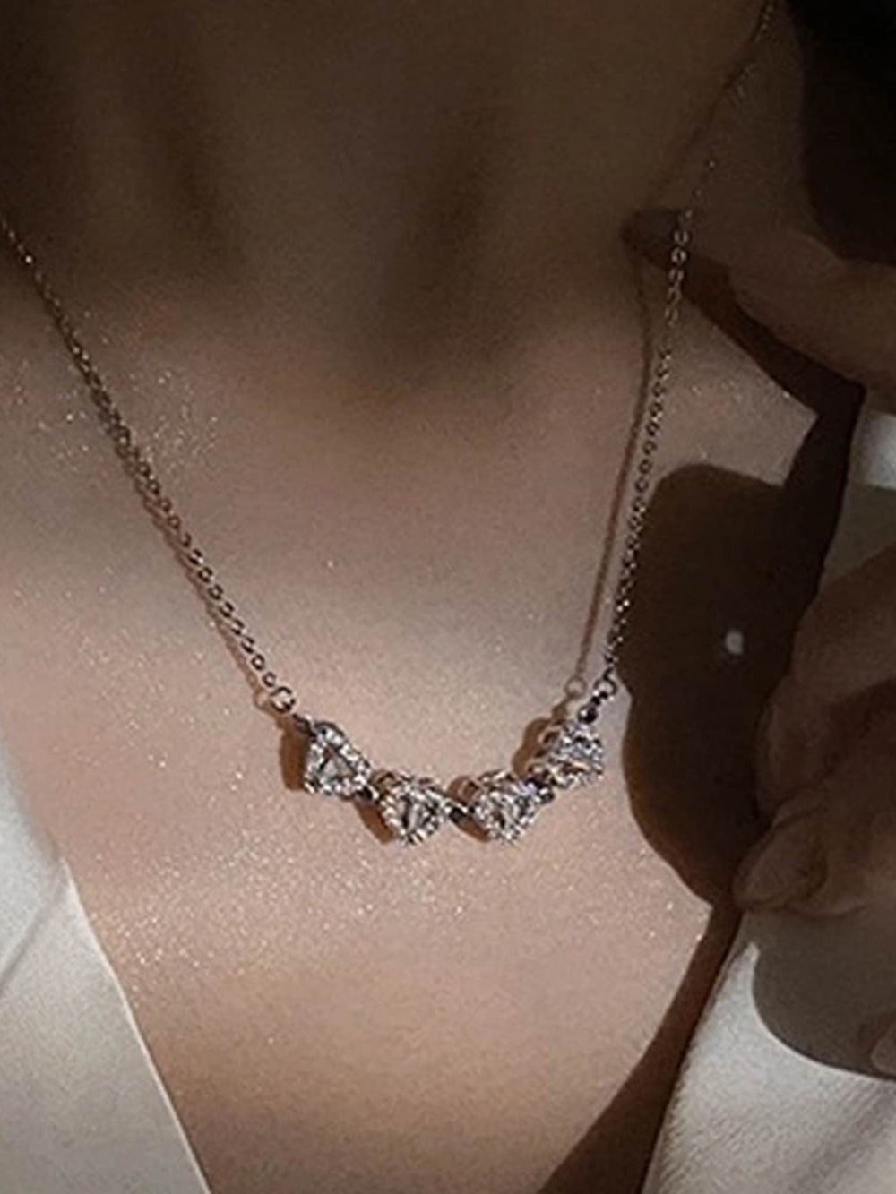 Stainless steel Hearts/Clover Pendant Necklace. - Picture 5 of 7